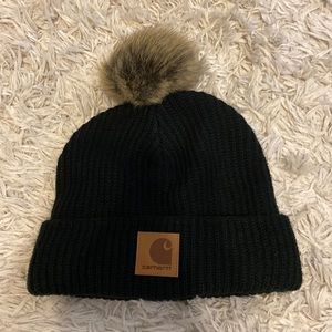 Black Carhartt hat